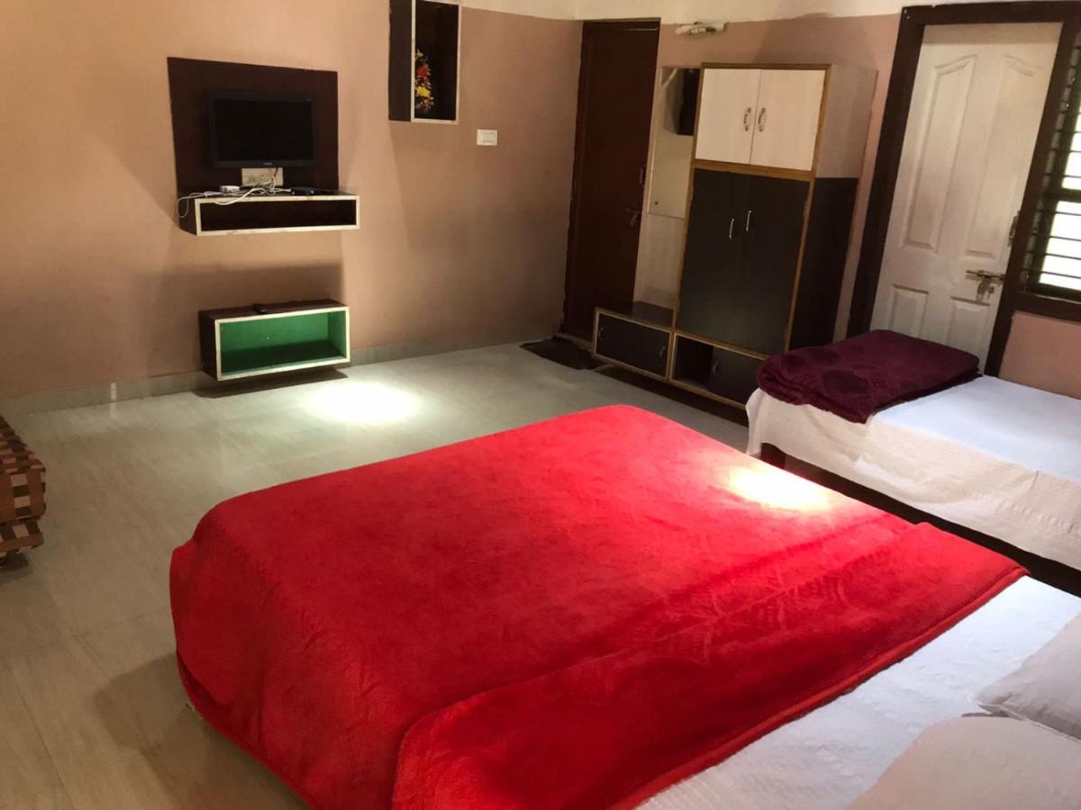 Silver Shadow Homestay Chikmagalūr Екстериор снимка